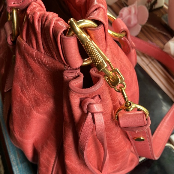 Miu Miu Vitello Lux Rosa Crossbody - Picture 15 of 17